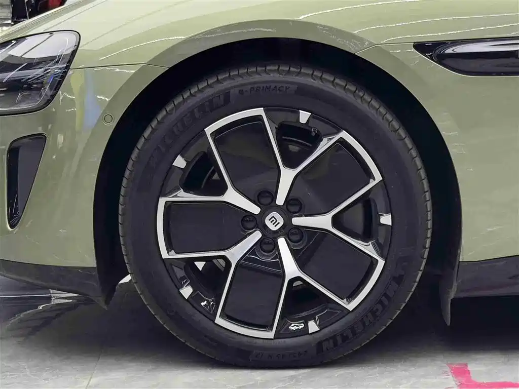 XIAOMI CAR XIAOMI SU7