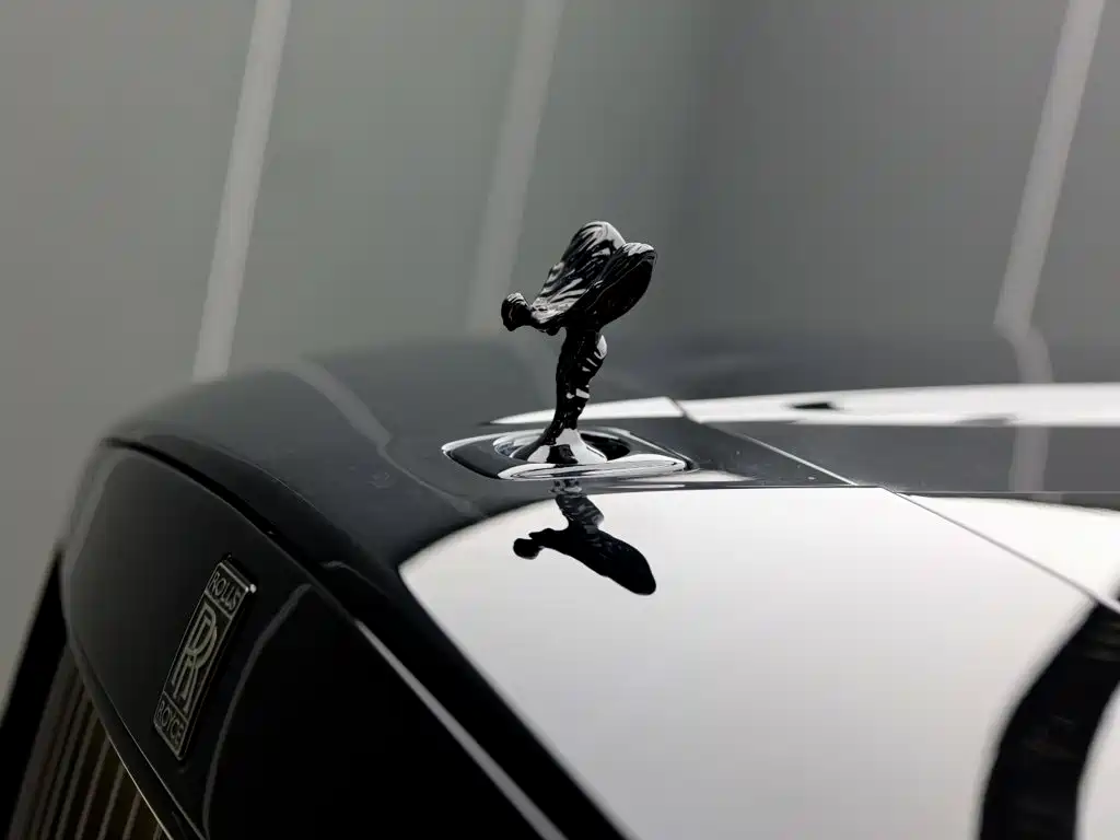 Rolls-Royce Cullinan — миниатюра 4