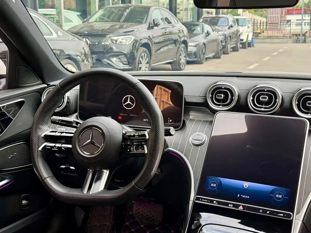 Mercedes-Benz C-Class — миниатюра 19