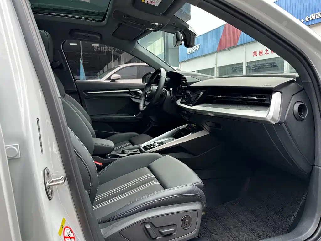 Audi A3 — миниатюра 9