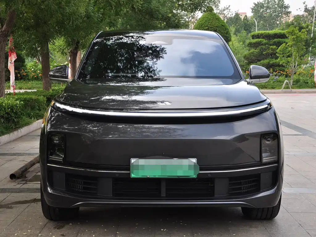 Li Auto L8 2023 Pro