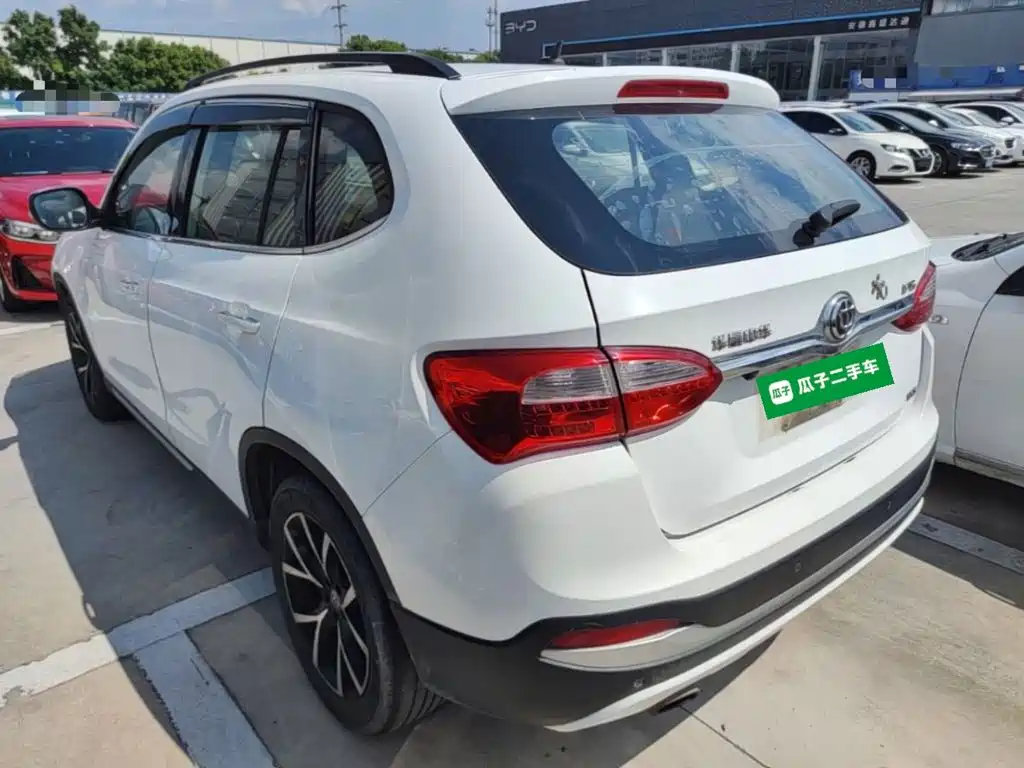 Zhonghua V5 — миниатюра 5