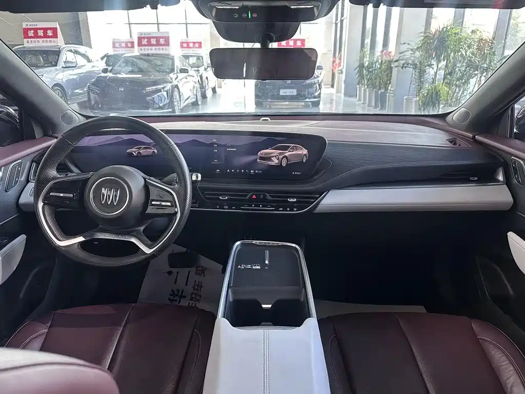 Buick LaCrosse — миниатюра 10