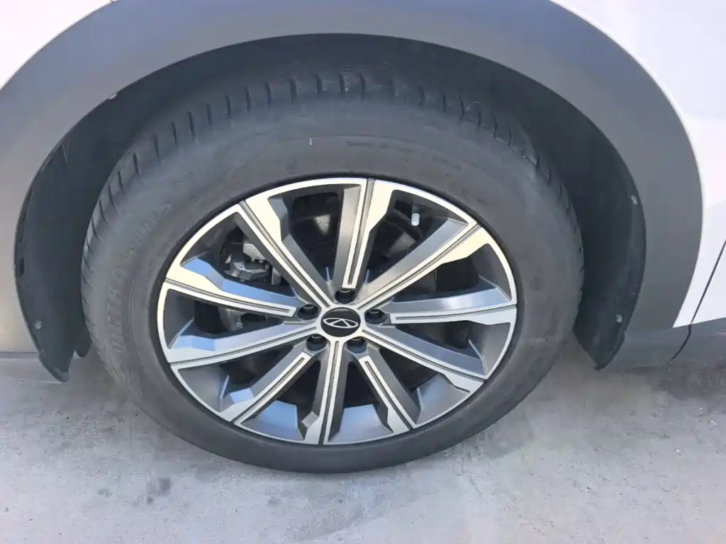 Chery Tiggo 8L — миниатюра 23