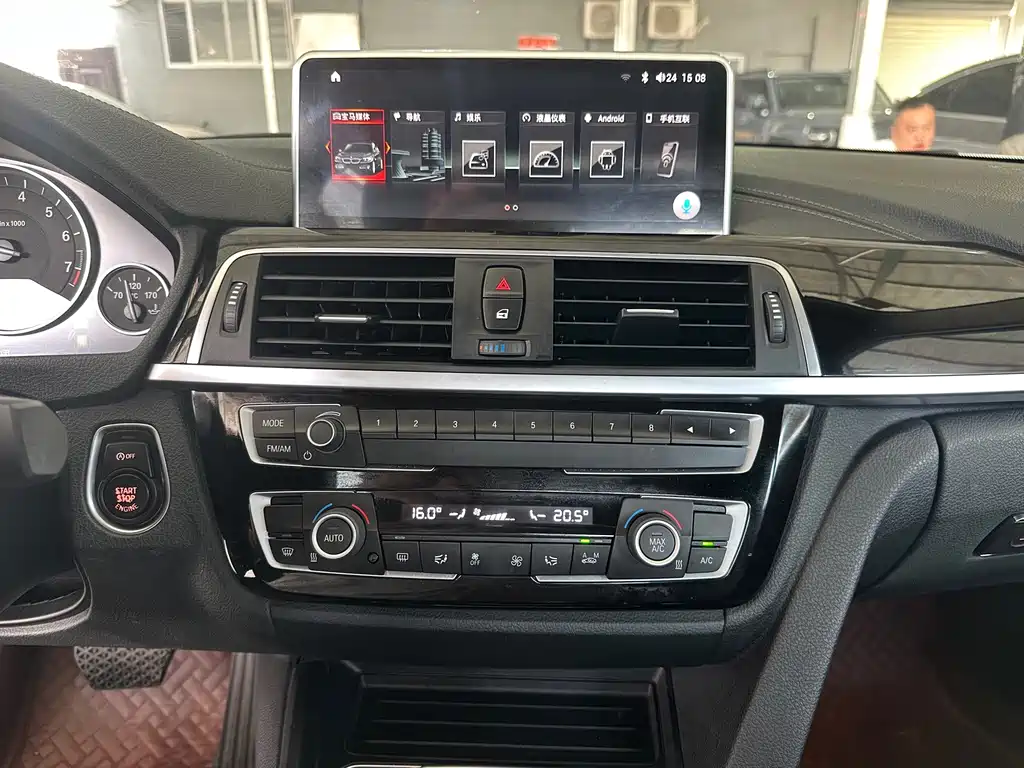 BMW 3 Series — миниатюра 7