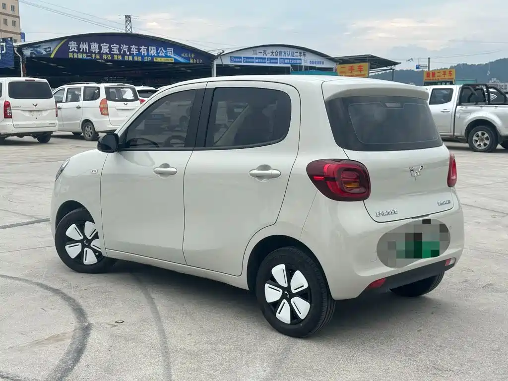Wuling MINIEV — миниатюра 5
