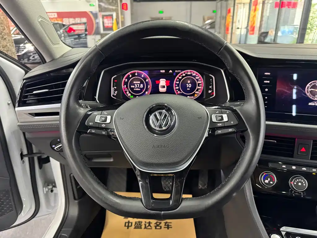 Volkswagen Sagitar — миниатюра 14