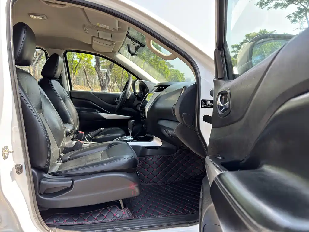 Nissan Navara — миниатюра 13