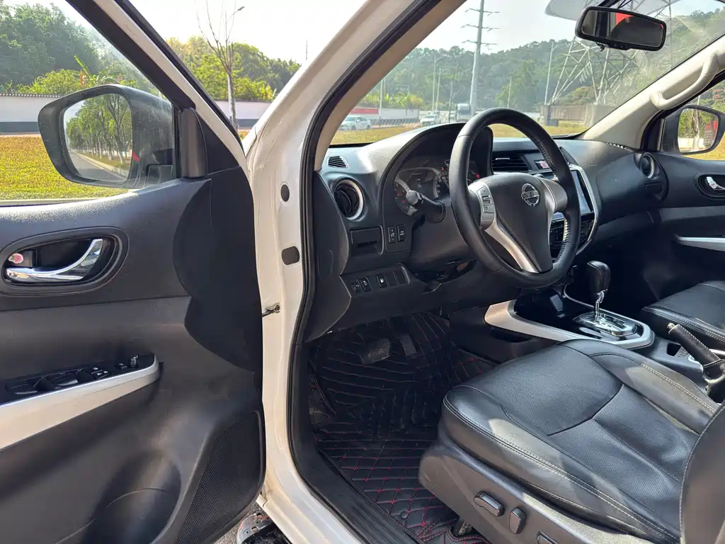 Nissan Navara — миниатюра 14