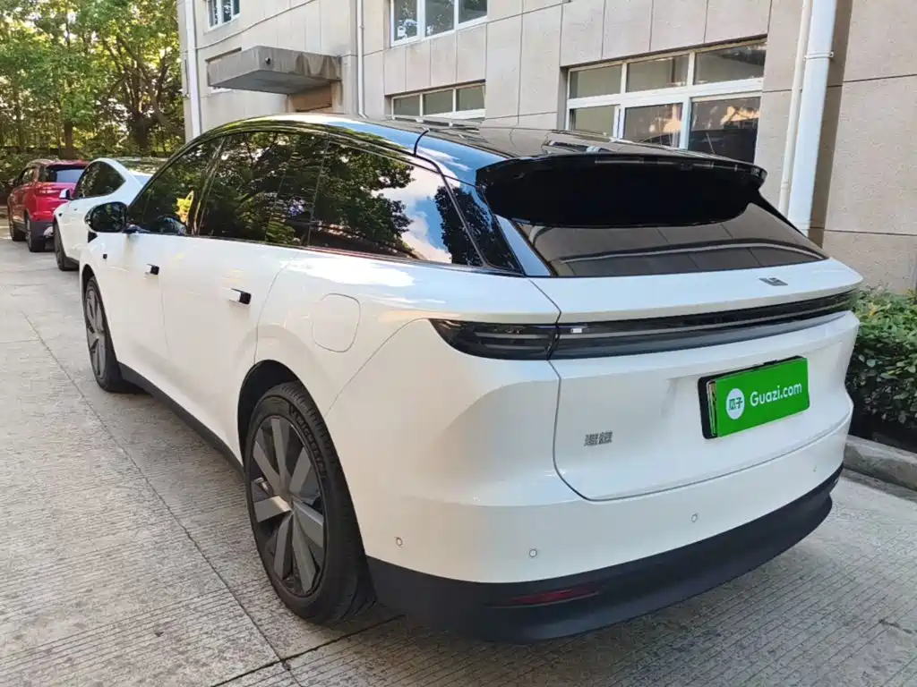 Li Auto Идеальный i6 — миниатюра 5