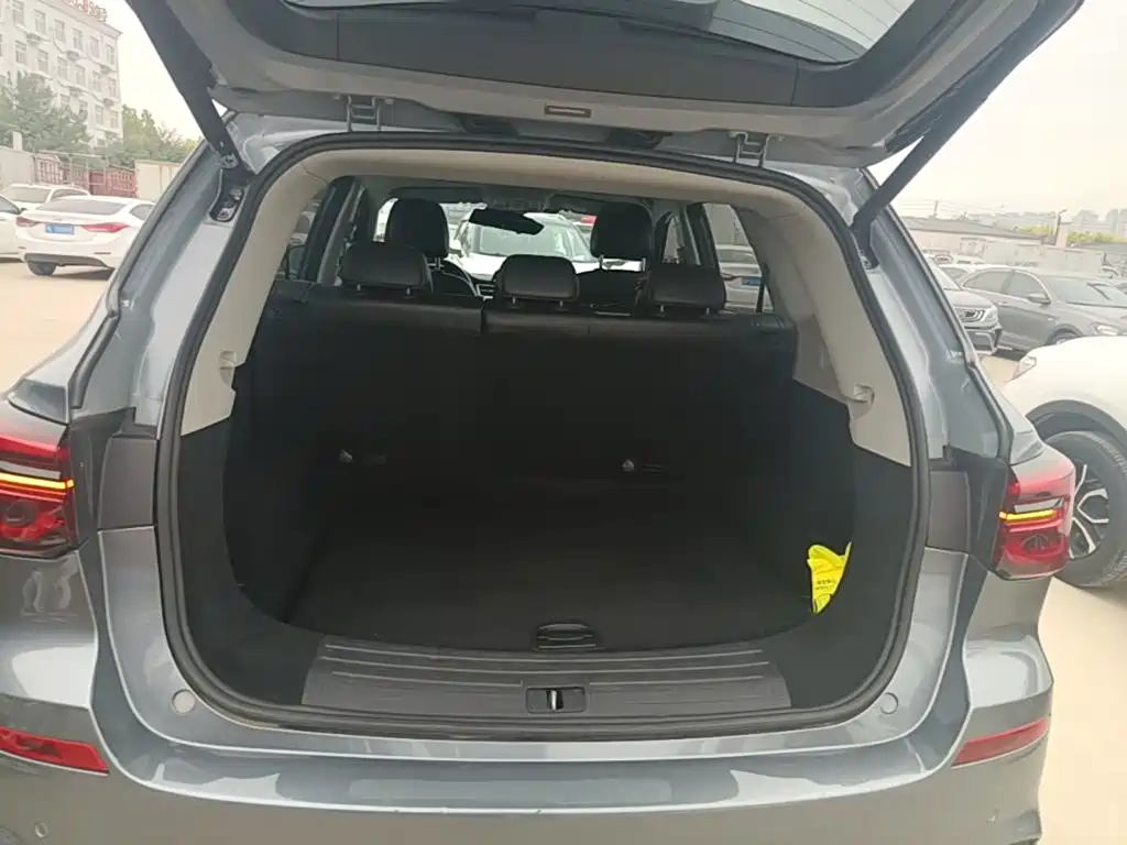 Roewe RX5 — миниатюра 19