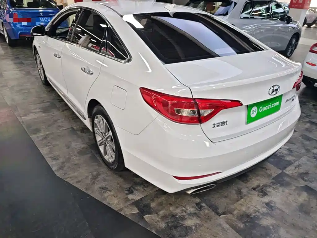 Hyundai Sonata — миниатюра 5