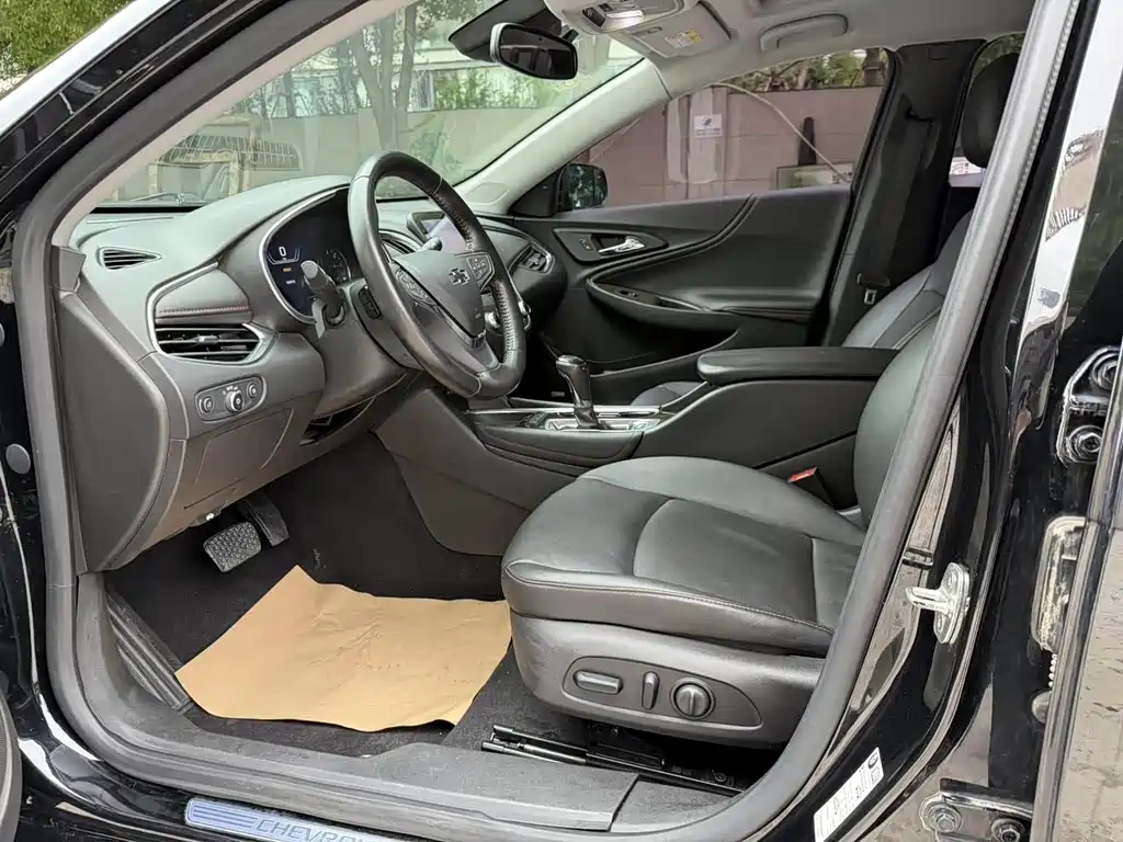 Chevrolet Malibu XL — миниатюра 9