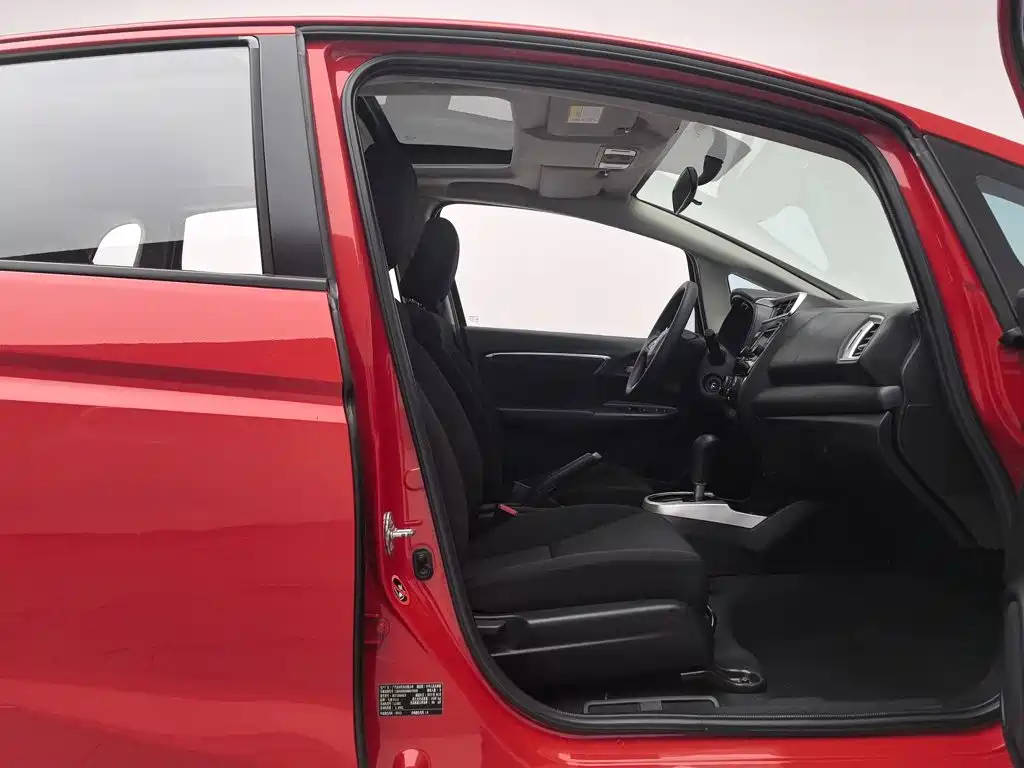 Honda Fit — миниатюра 23