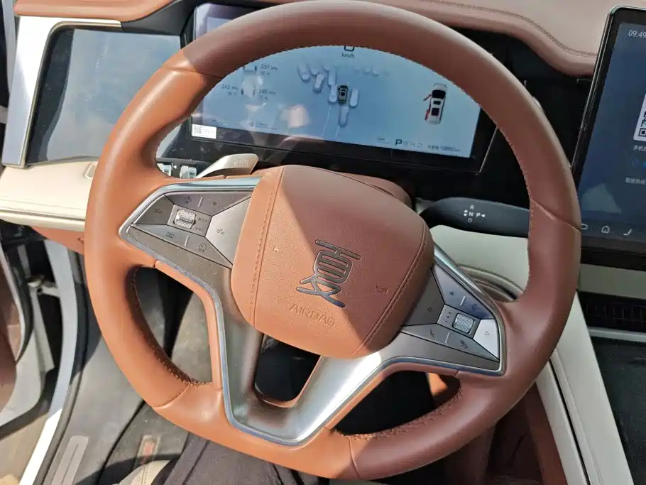 BYD Xia — миниатюра 15