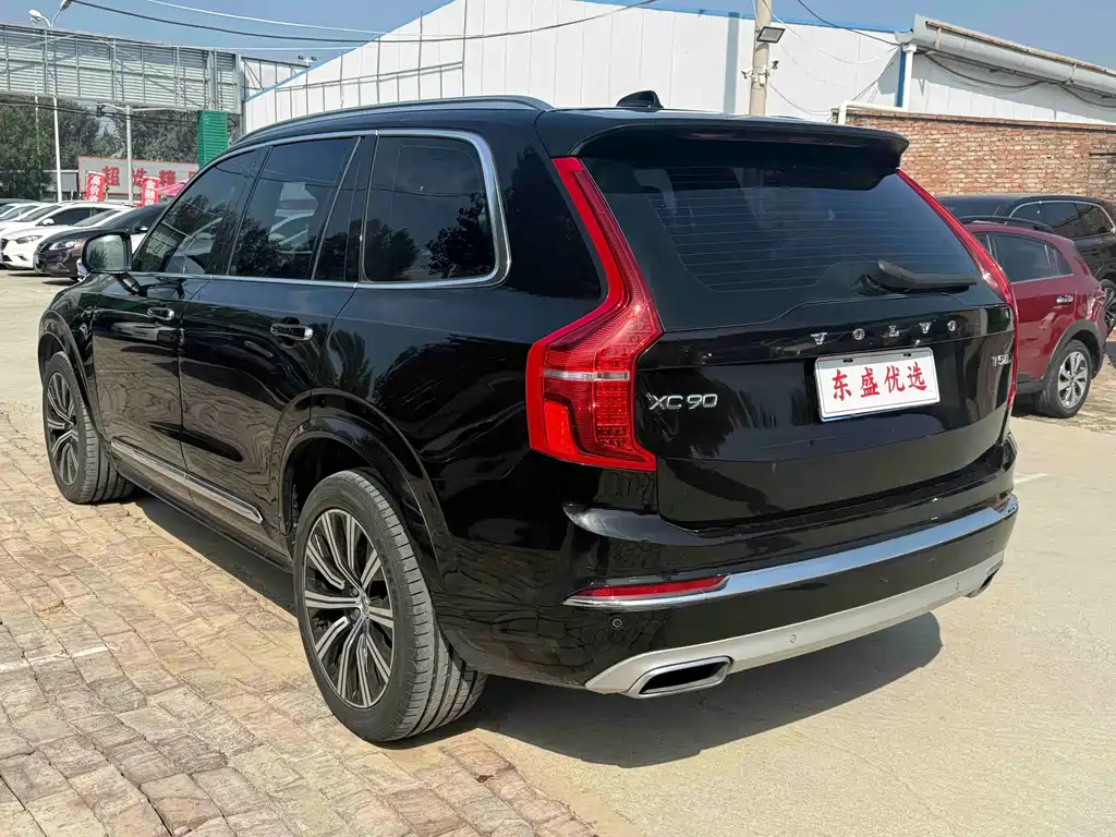 Volvo XC90 — миниатюра 7