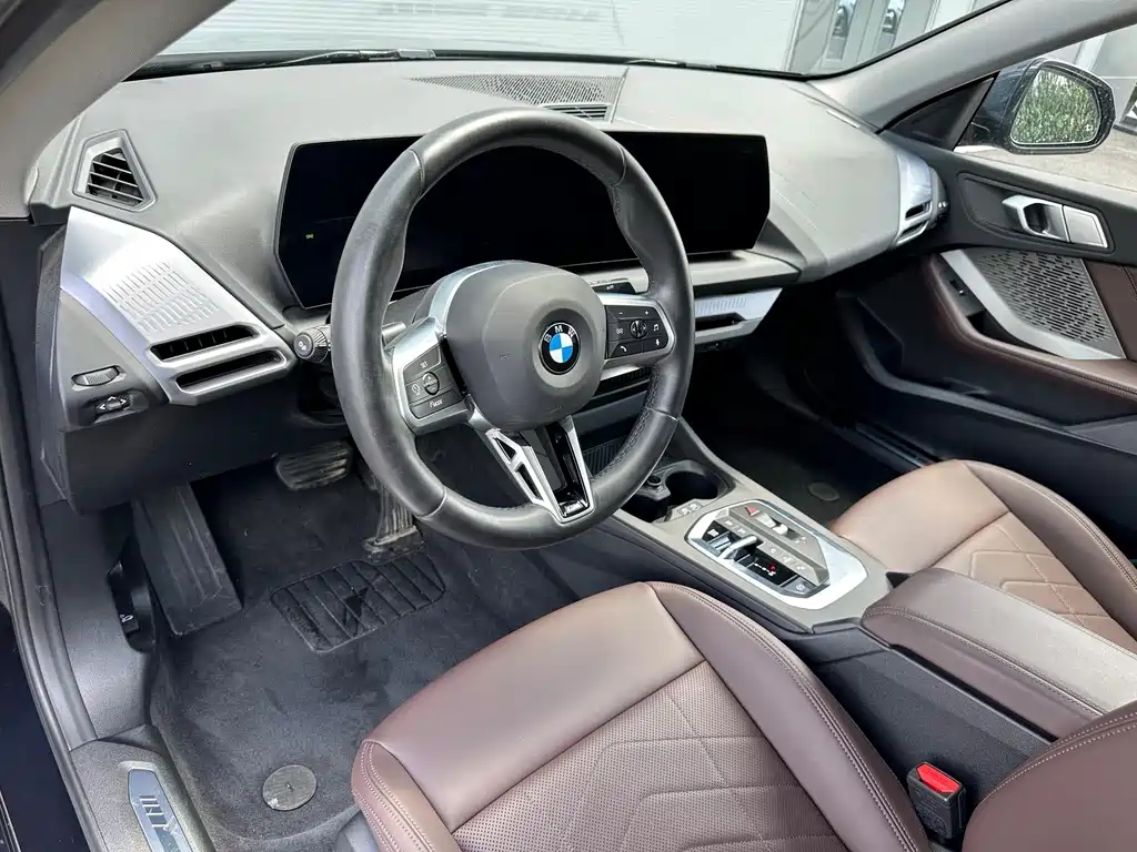 BMW 2 Series — миниатюра 16