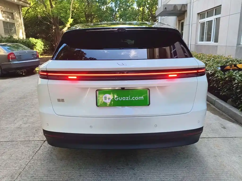 Li Auto Идеальный i6 — миниатюра 6