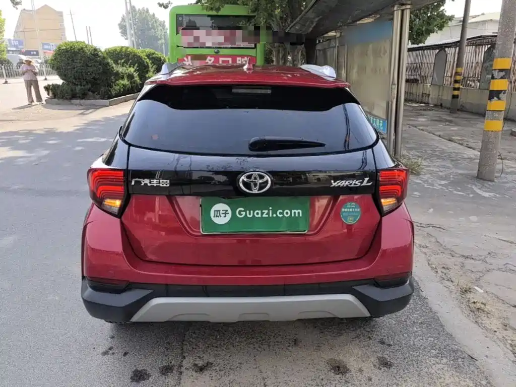 Toyota Yaris L — миниатюра 6