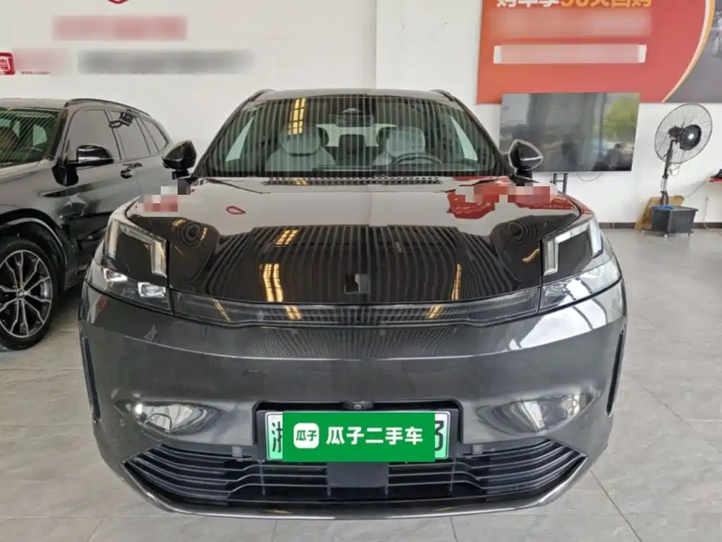 Lynk & Co 08 EM-P 2023 120km Pro