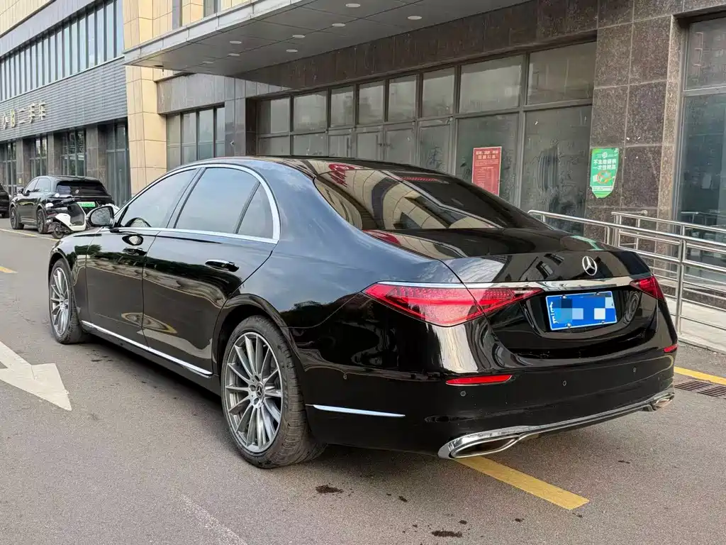 Mercedes-Benz S-Class — миниатюра 6