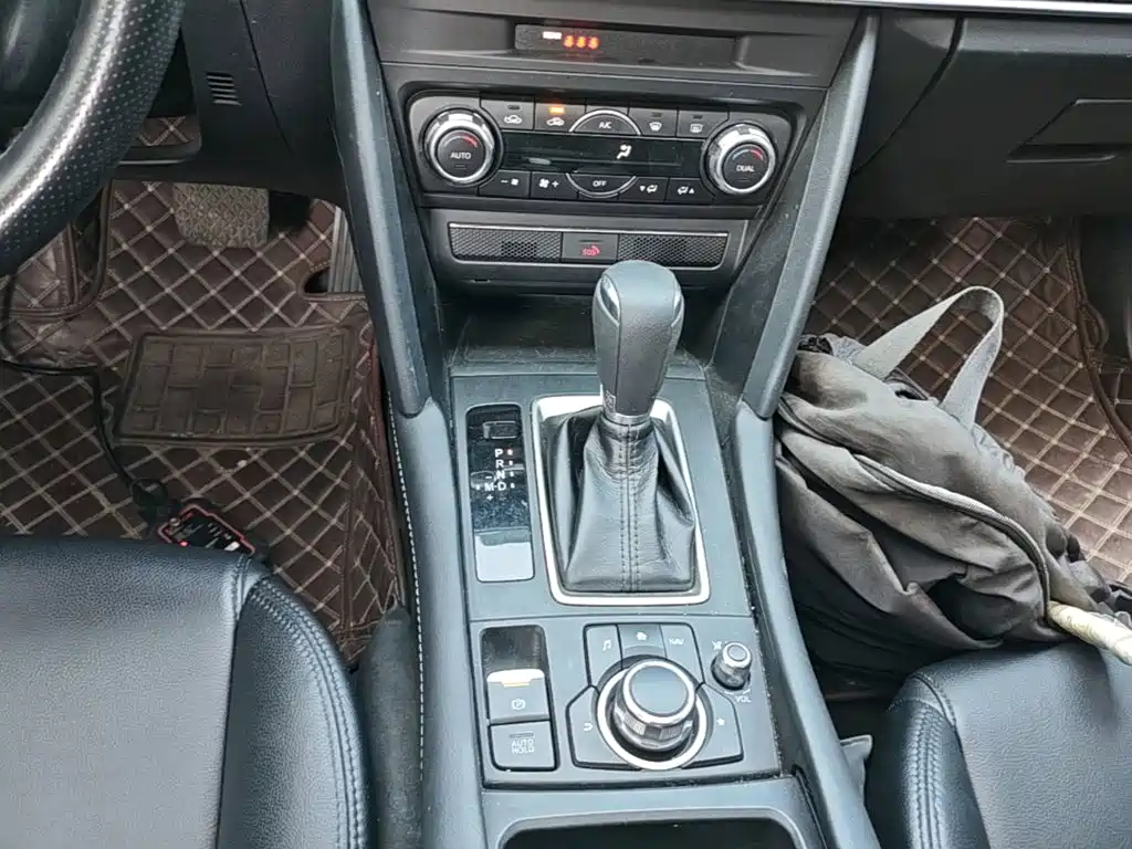 Mazda CX-4 — миниатюра 10