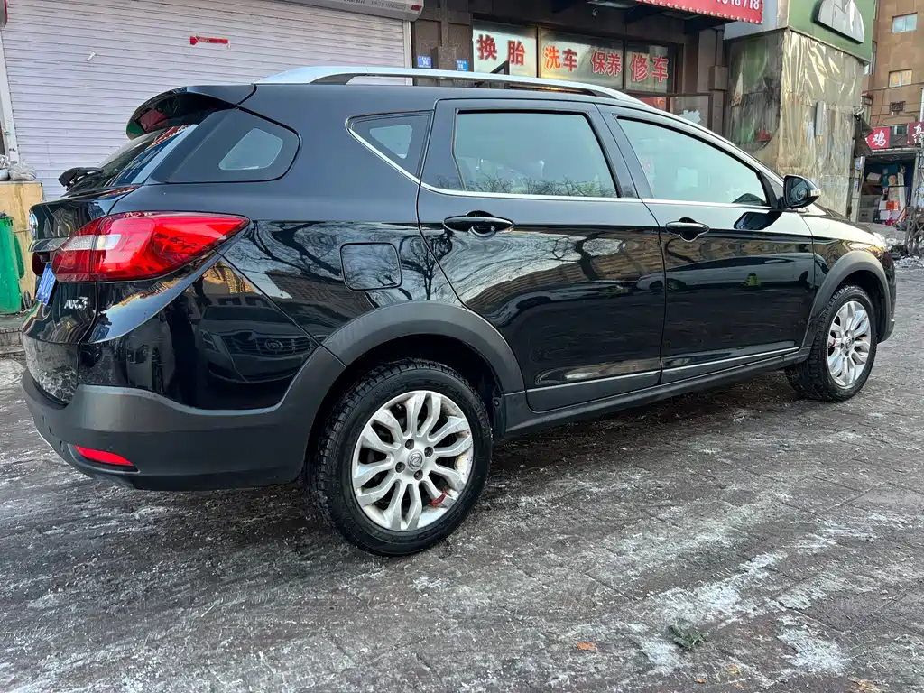 DONGFENG AX3