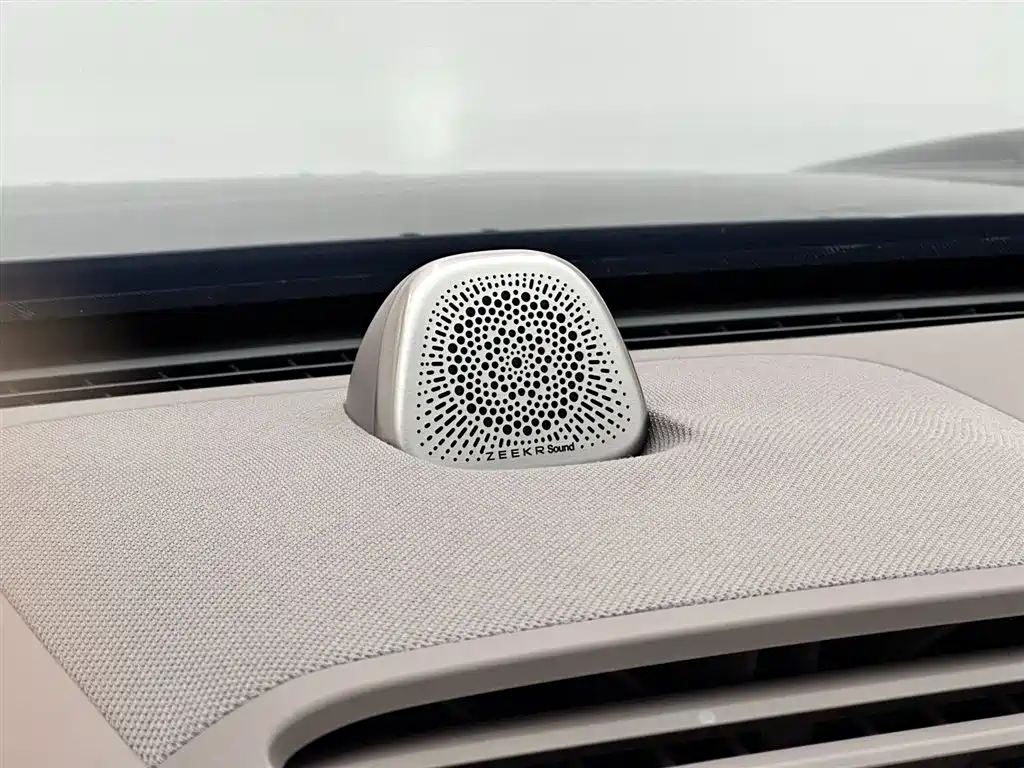 ZEEKR EXTREME KRYPTON 7X