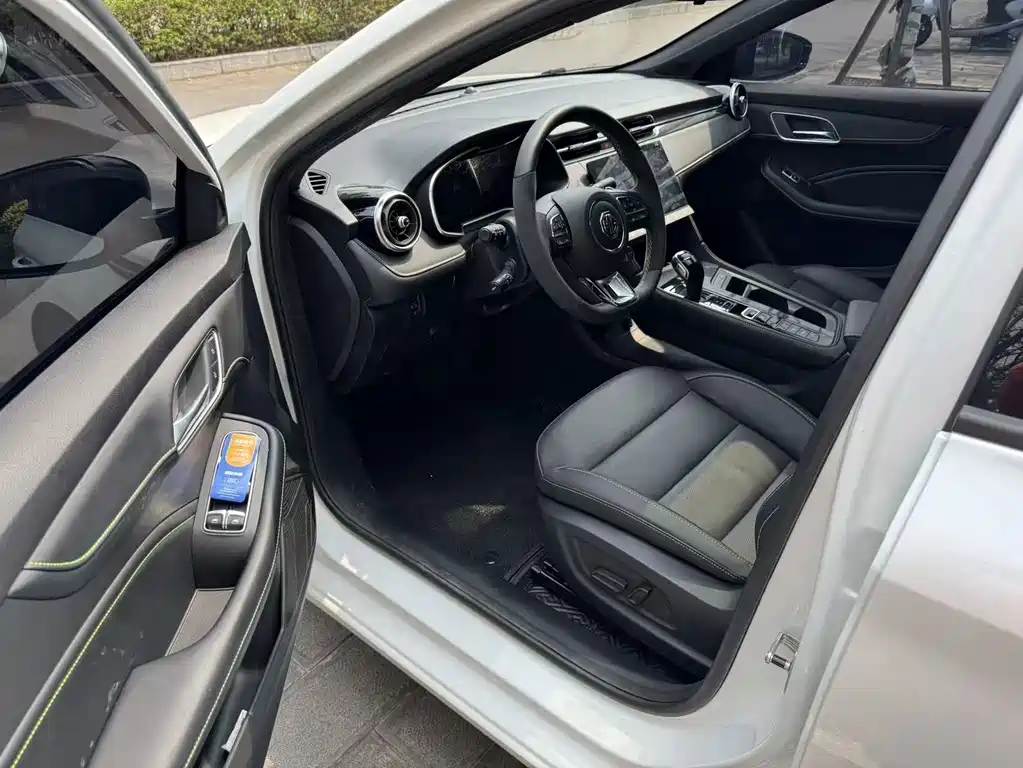 MG MG6 — миниатюра 11