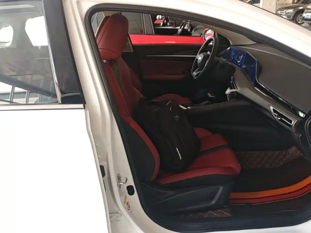Changan Eado — миниатюра 25