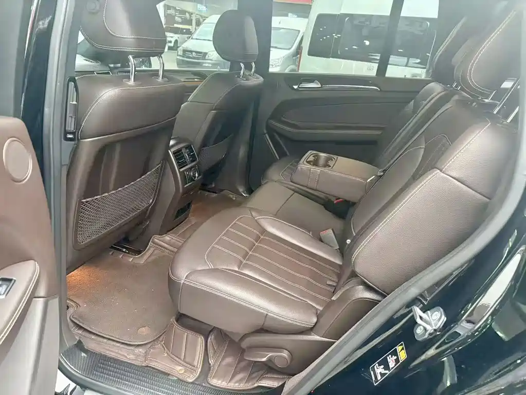 Mercedes-Benz GLS — миниатюра 7