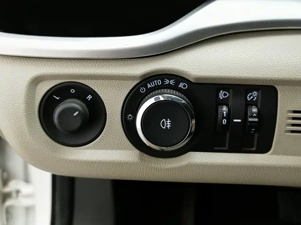 Buick Excelle — миниатюра 21