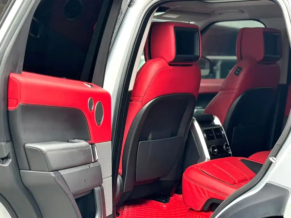 Land Rover Sport — миниатюра 6