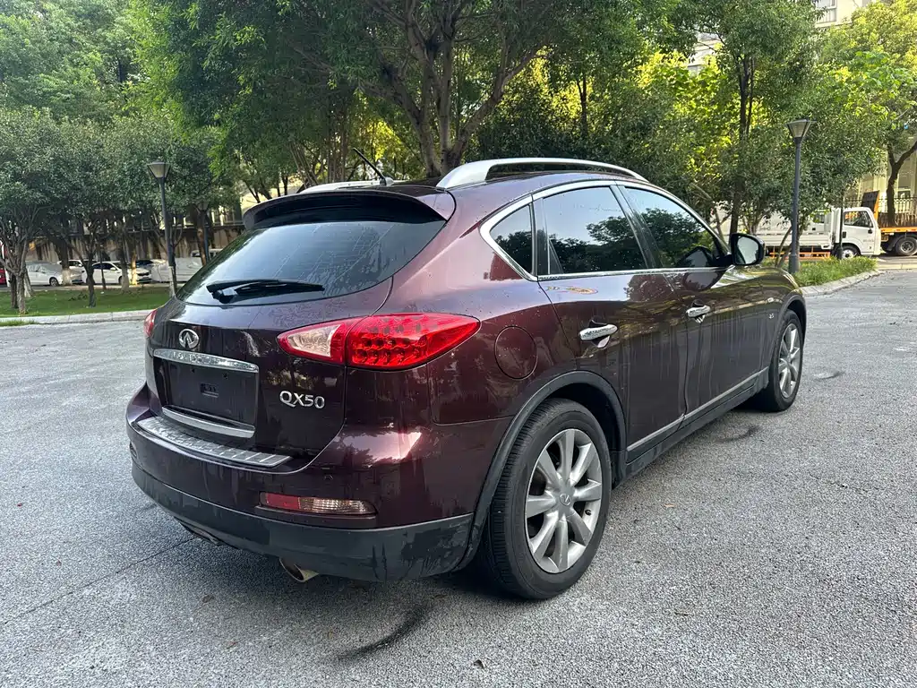 Infiniti QX50 (Import) — миниатюра 6