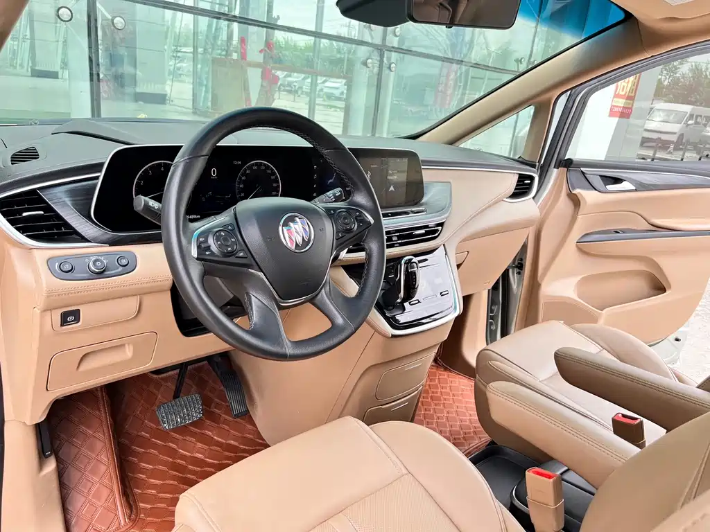 Buick GL8 — миниатюра 10