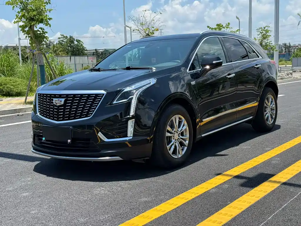 Купить Cadillac XT5