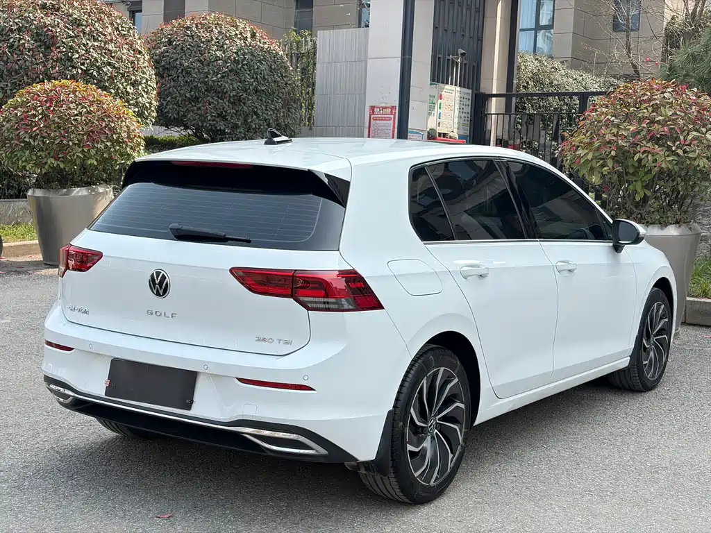 Volkswagen Golf — миниатюра 7