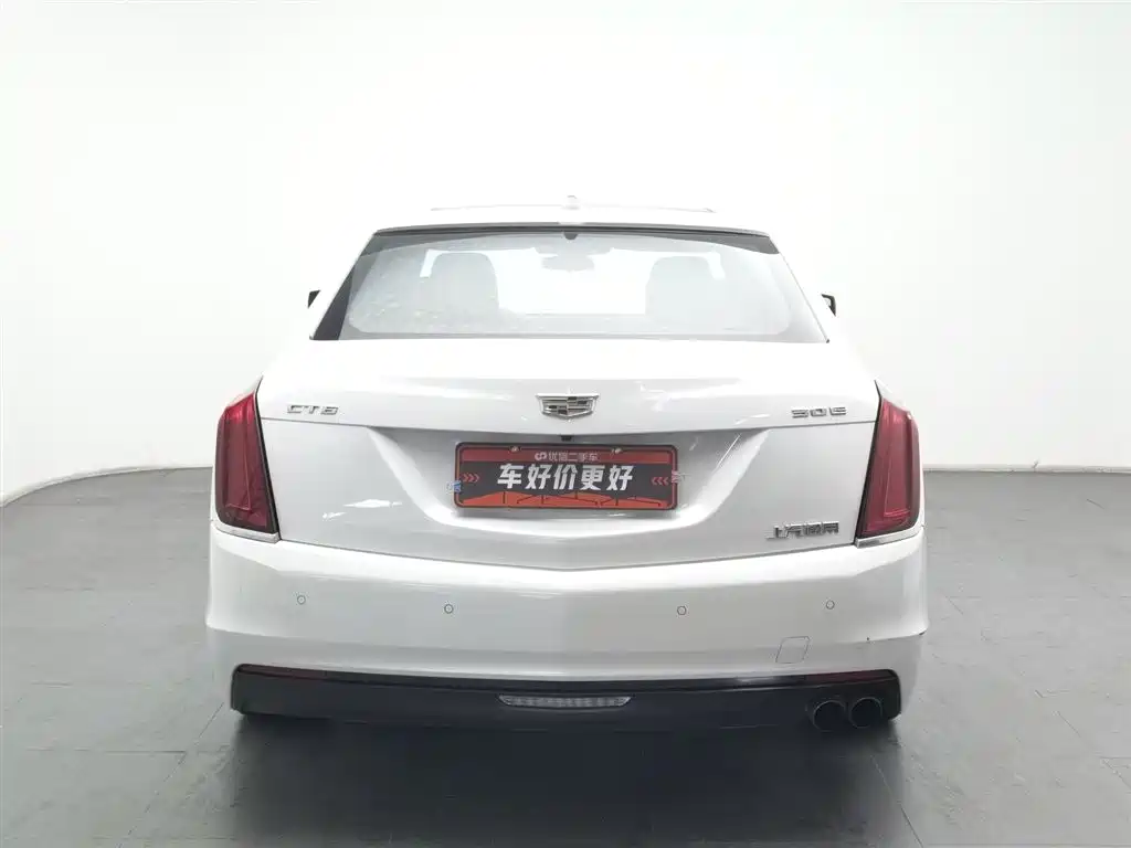 CADILLAC CT6 PLUG IN