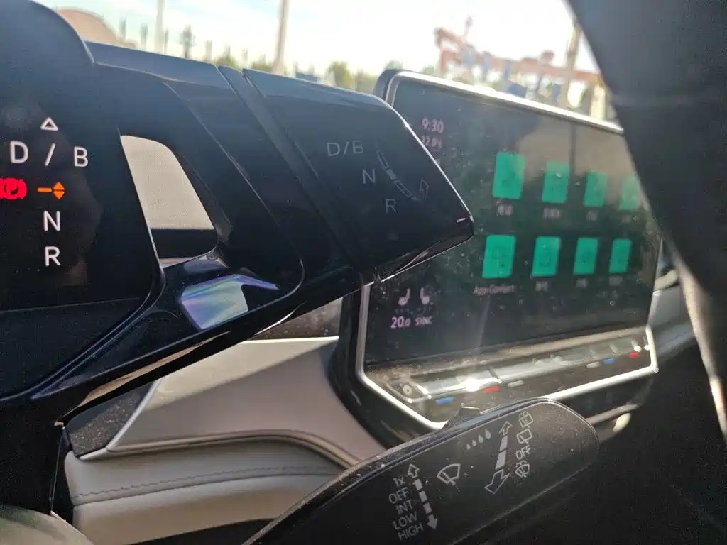 Volkswagen ID.6 Crozz — миниатюра 15
