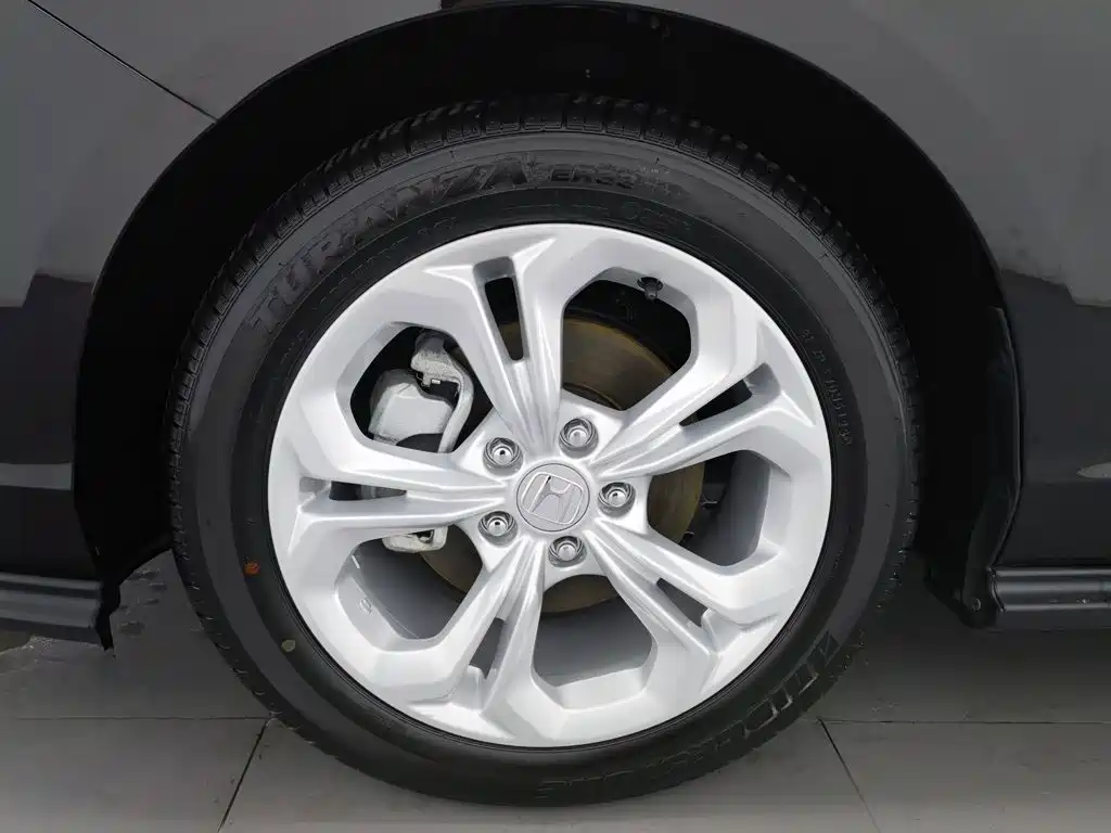 Honda Accord — миниатюра 17