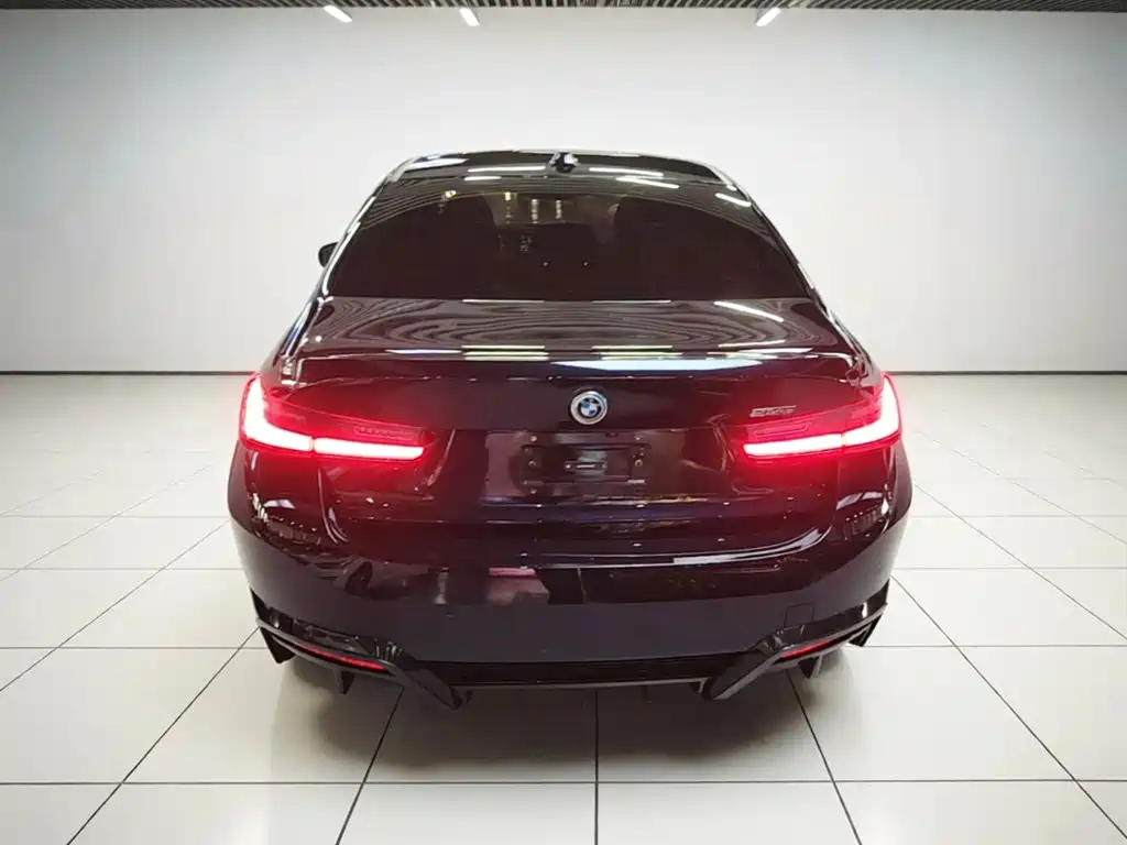 BMW i3 2025 eDrive 35 L