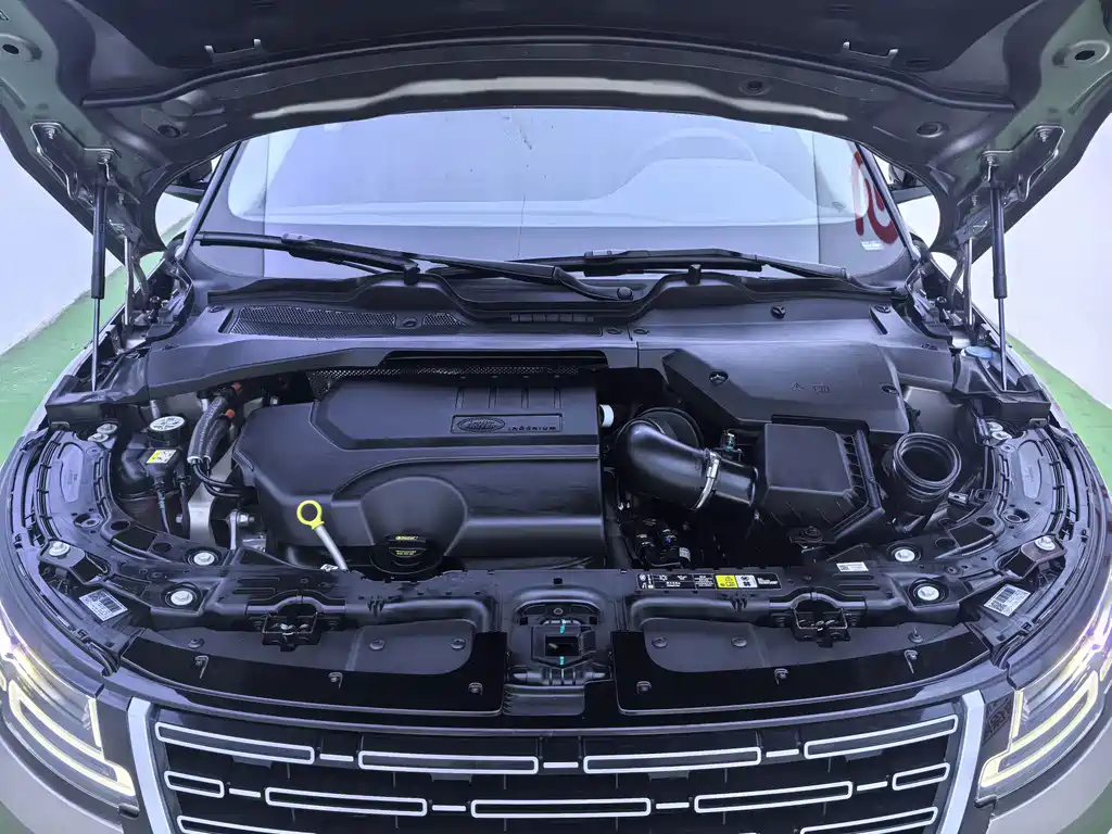 Land Rover Evoque — миниатюра 21