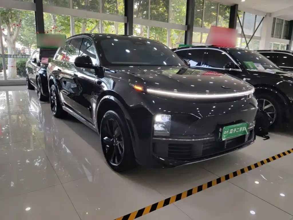 Li Auto Li L8 — миниатюра 4
