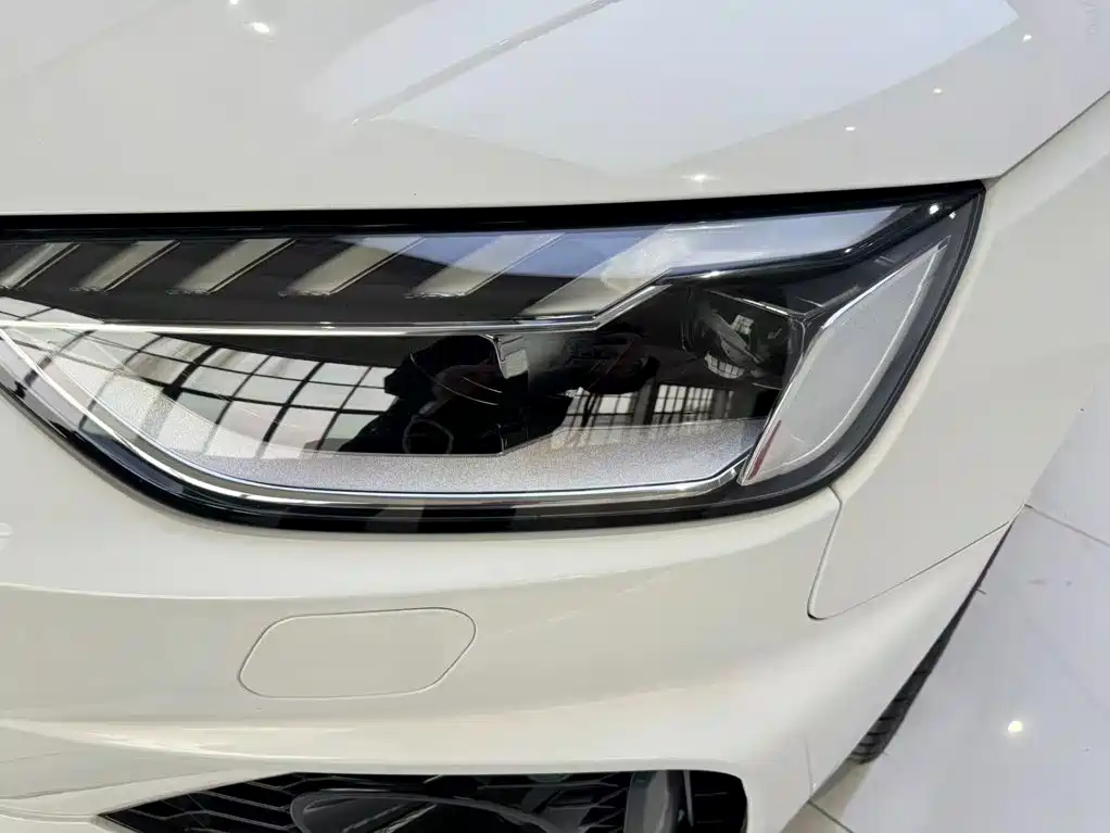 Audi A4L — миниатюра 13