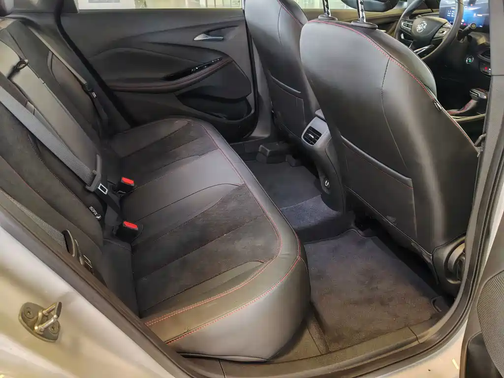Buick Verano — миниатюра 33