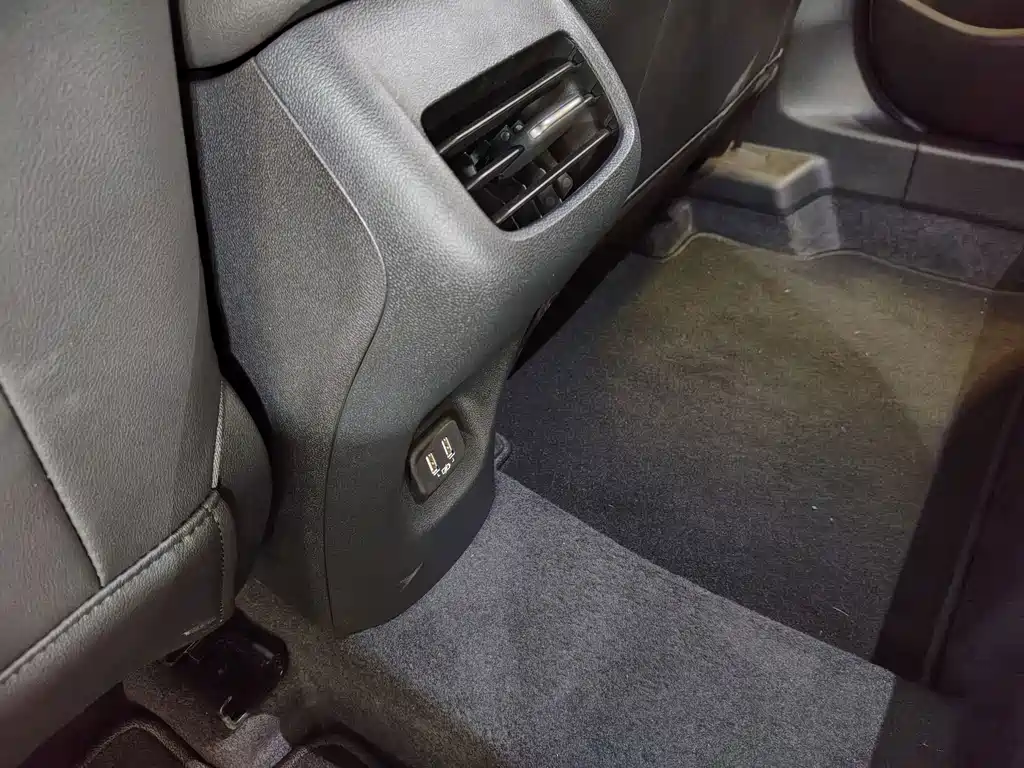 Buick Verano — миниатюра 24