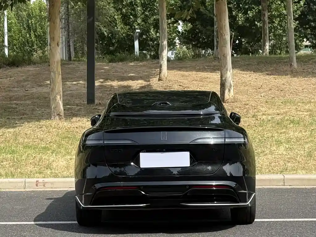 Avatr Avatr 06 — миниатюра 7