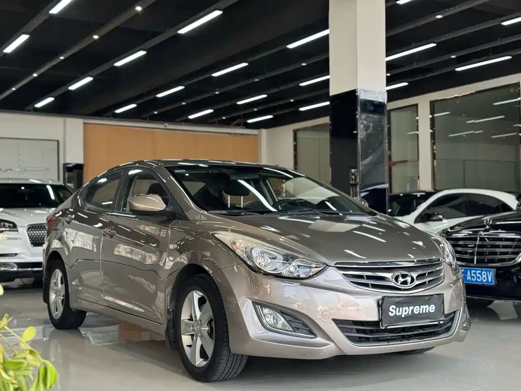 Hyundai Elantra Langdong — миниатюра 2