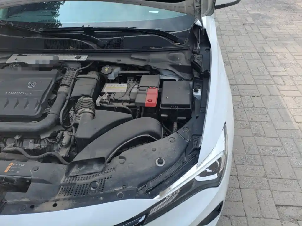 Buick Verano — миниатюра 21