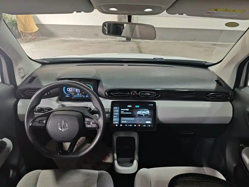 Leapmotor Leapmotor T03 — миниатюра 10